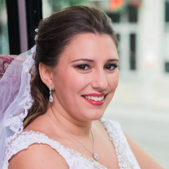 Meet your Posher, Alexandra - Picture 1 of 1